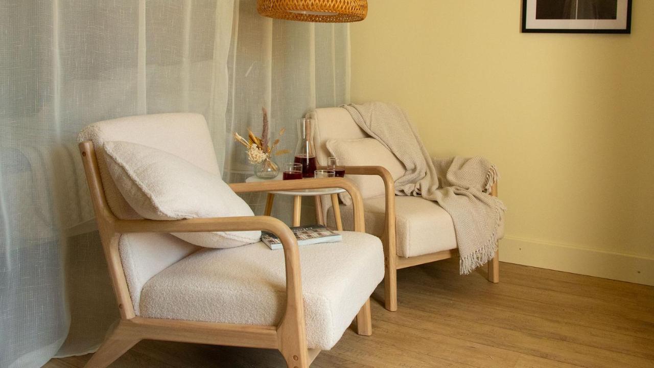 Bed and Breakfast For Me Formidable L'Isle-Jourdain  Esterno foto